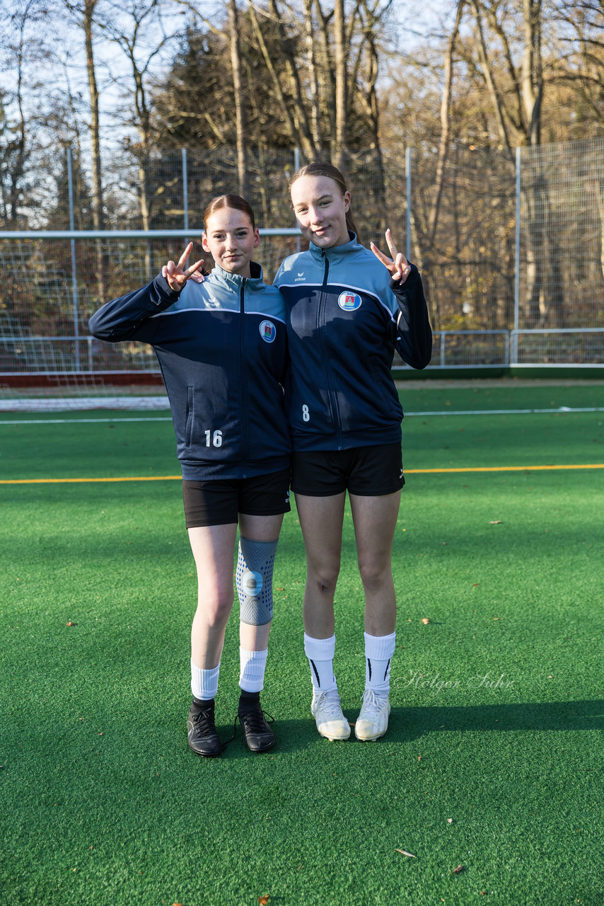 Bild 438 - wBJ VfL Pinneberg2 - Eimsbuttler TV 3 : Ergebnis: 5:0